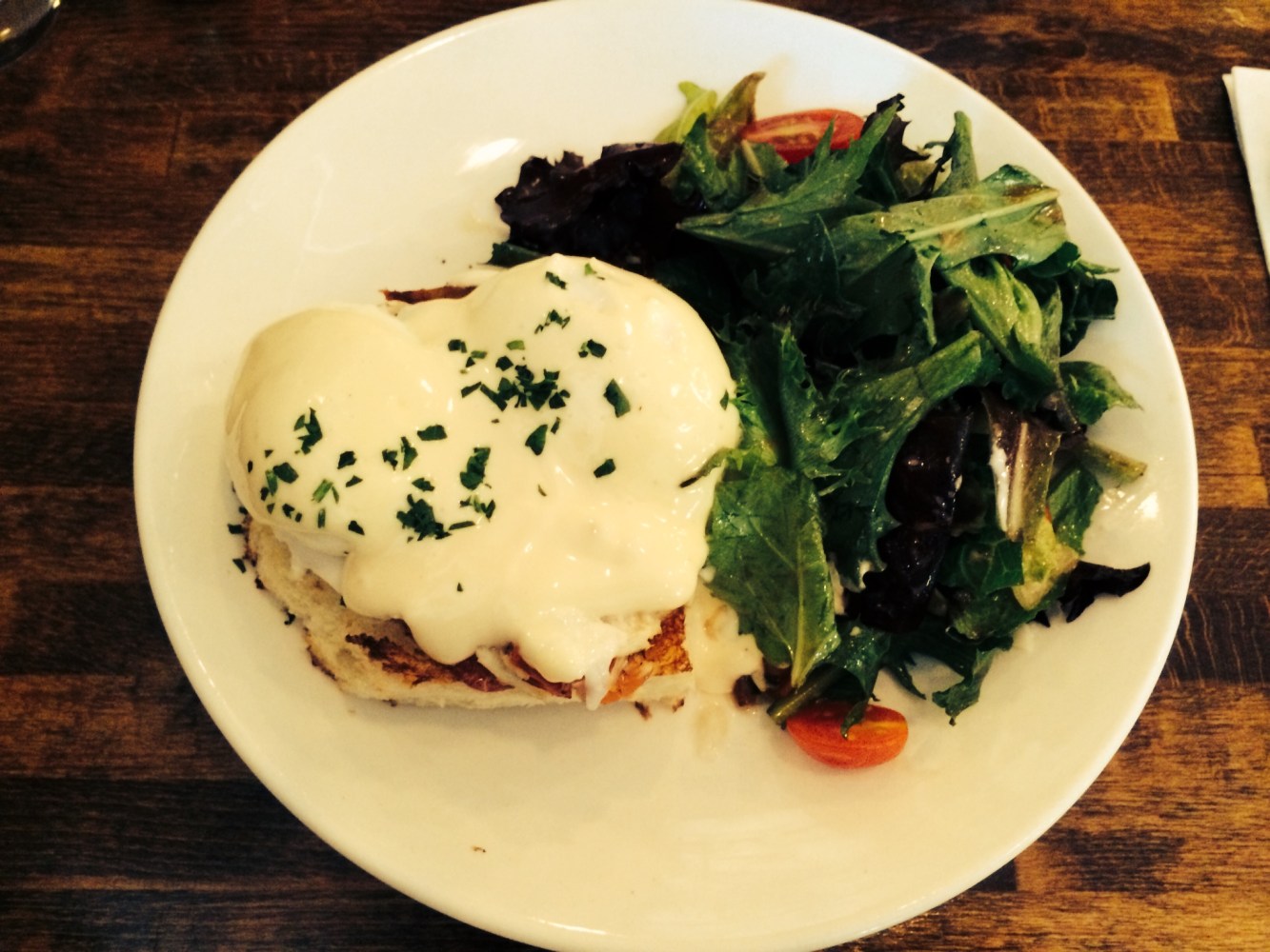 Cafe Petisco Crab Benedict