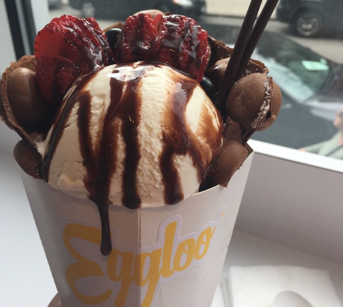 Eggloo Chinese Egg Waffle Dessert