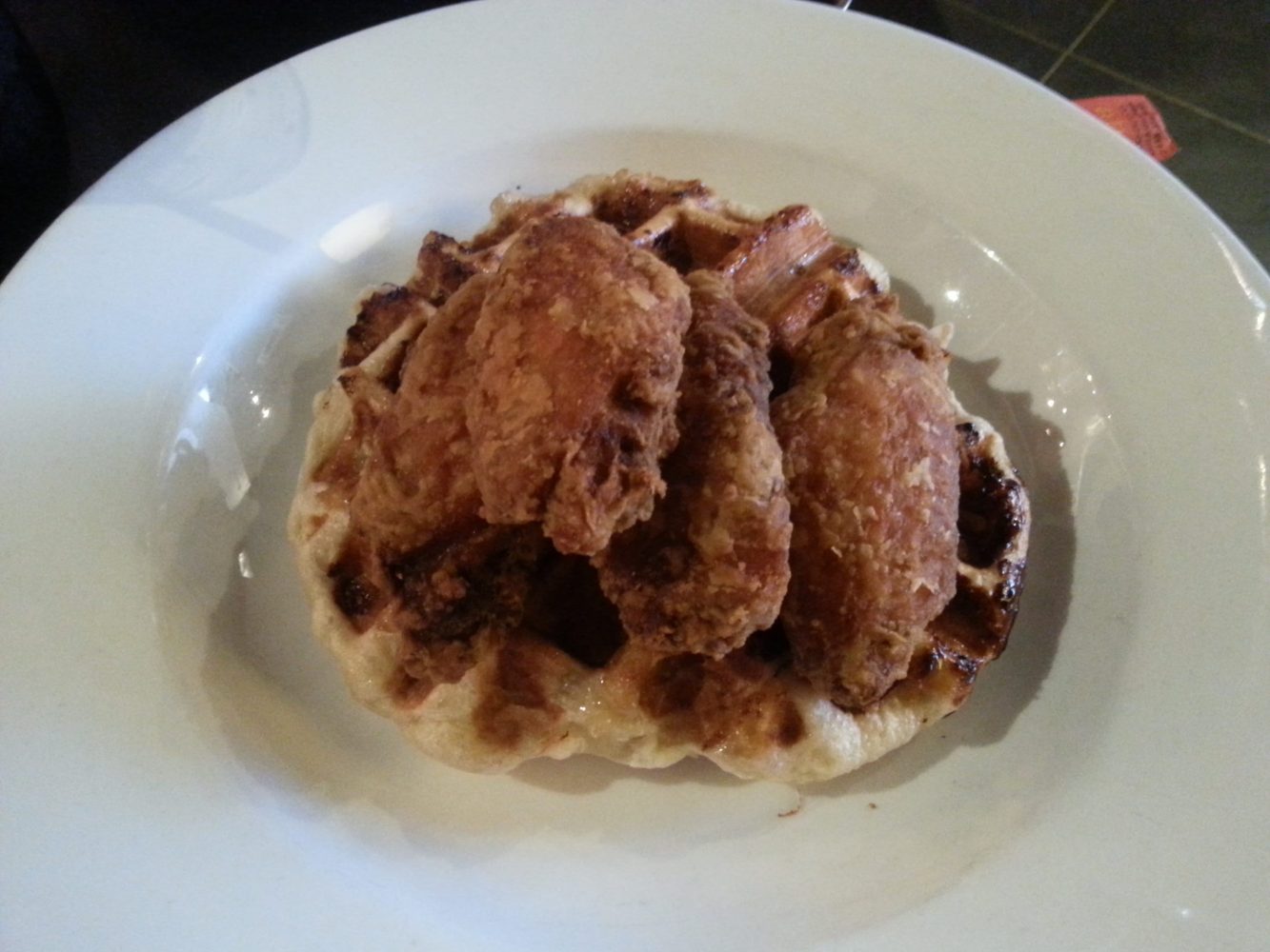 Ngam Wings & Waffles