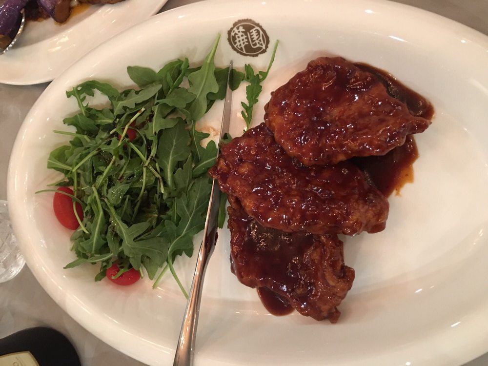 Hwa Yuan Peking Pork Chops