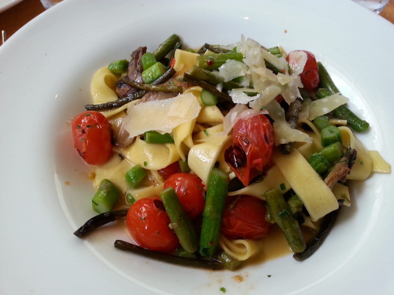 David Burke Kitchen Asparagus & Mushroom Pappardelle