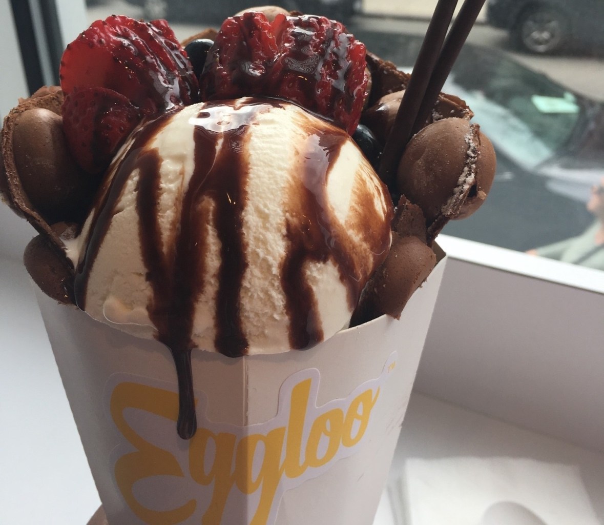 Eggloo Egg Waffle Sundae