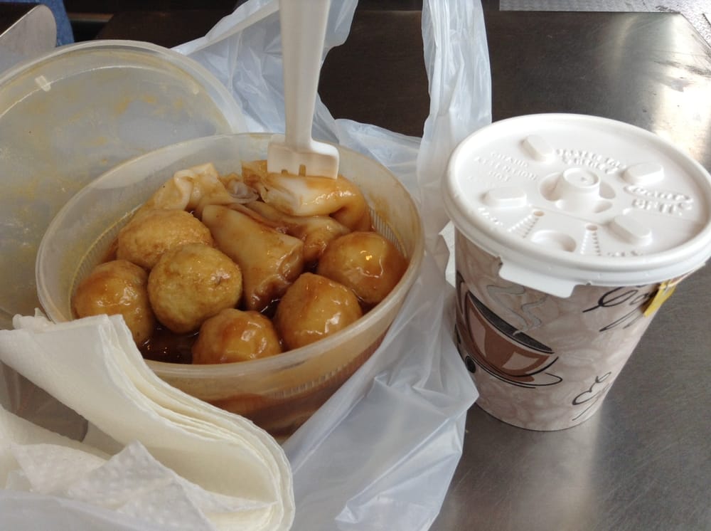 Steamed Rice Rolls Cart
