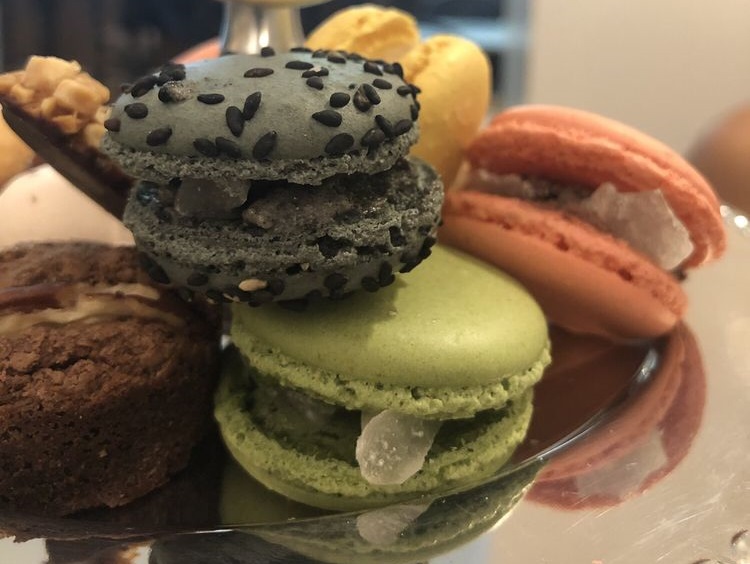 Patisserie Fouet Macarons