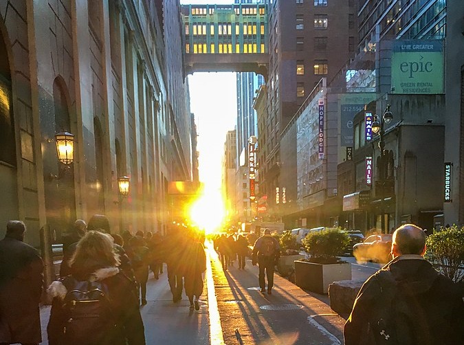 Manhattenhenge